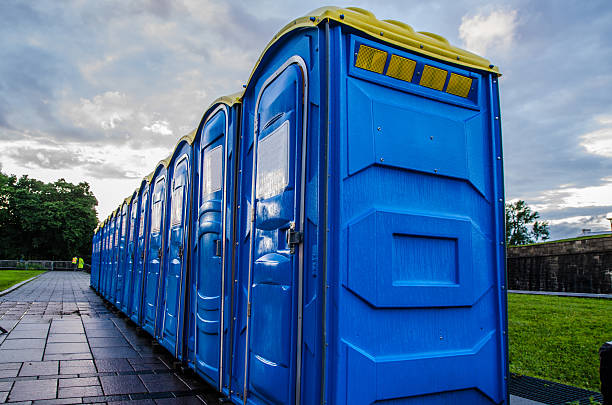 Porta potty delivery and setup in Pleak, TX